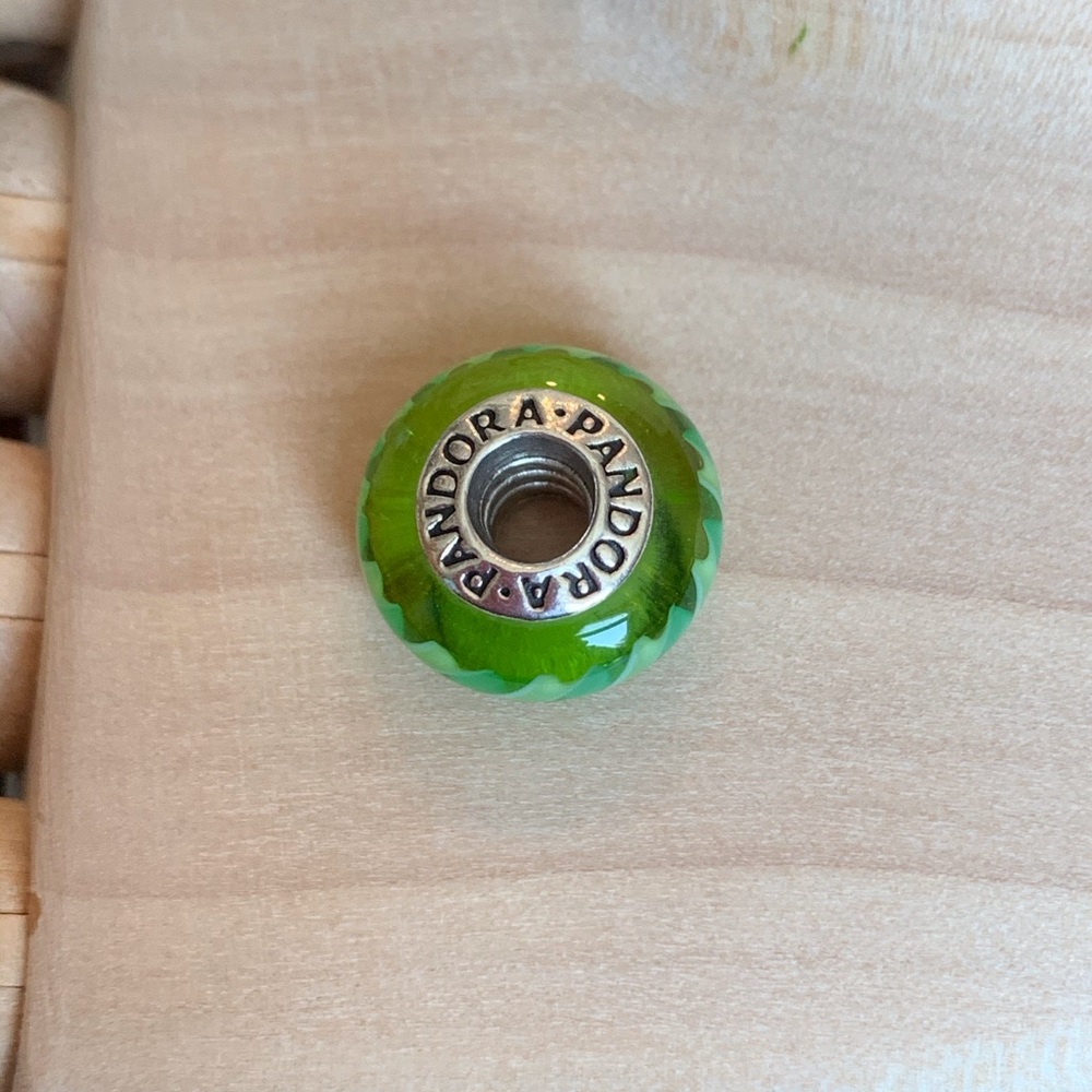 Pandora Murano Zigzag Charm - Retired - Picture 2 of 5